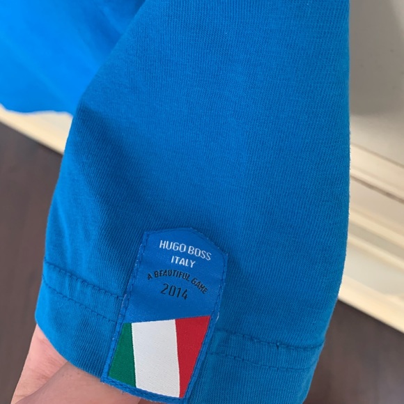 Hugo Boss Boys 2014 Italy World Cup T-Shirt - Picture 4 of 6
